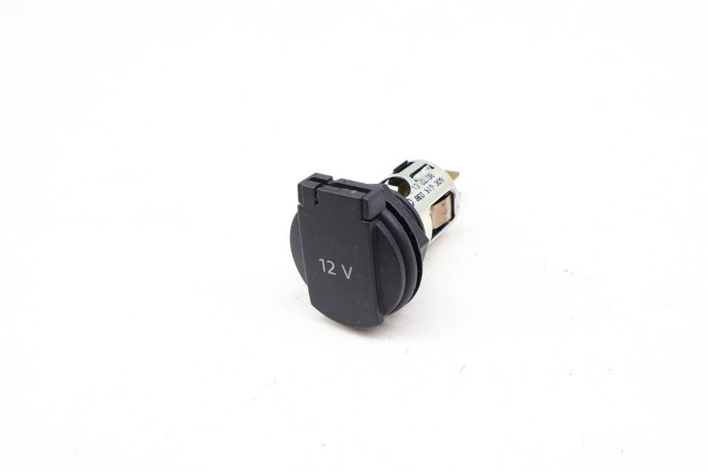 12V Power Outlet 8E0919309 — Used (SKU 652316)