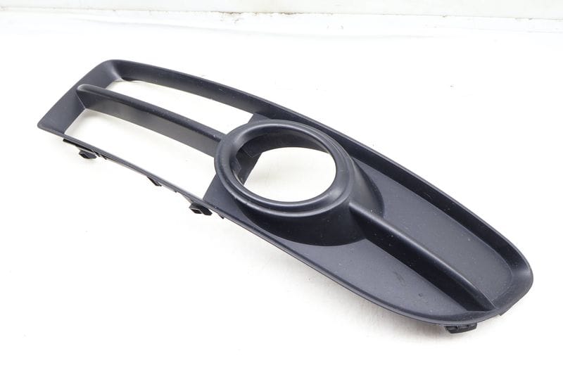Lower Bumper Fog Light Grille 8E0807682F — Used (SKU 652467)