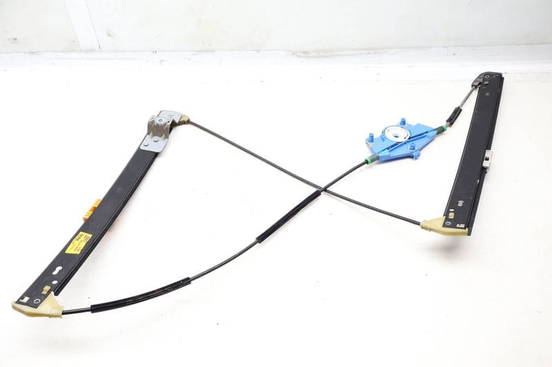 Window Regulator 8E0837462C — Used (SKU 652574)