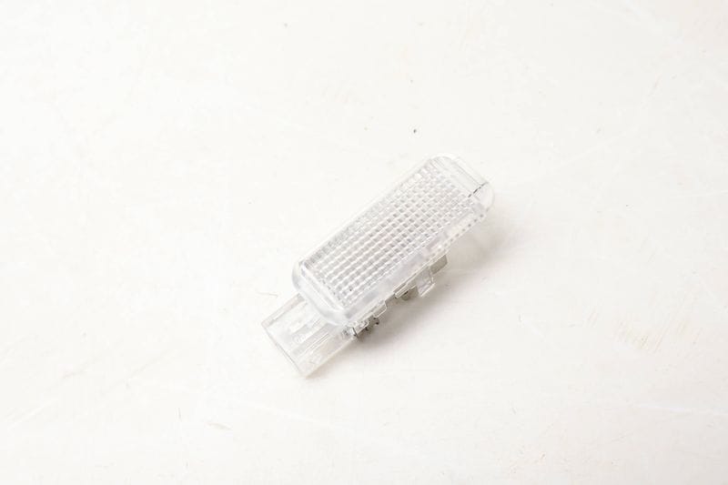 Interior Light 4B0947415 — Used (SKU 652273)