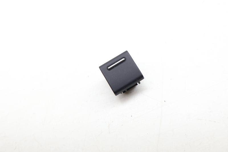 Dash Dummy / Blank Switch Cover 8E1941515A — Used (SKU 652306)