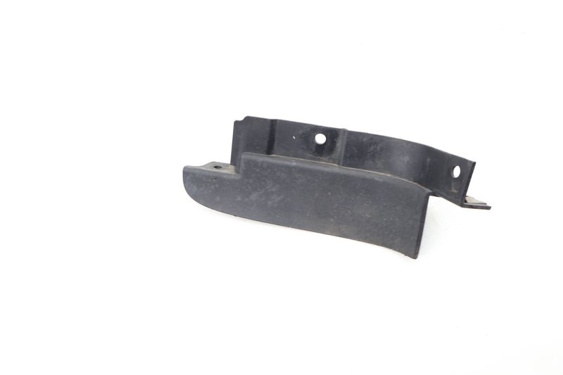 Wheel Spoiler / Mud Flap 8E0853833E — Used (SKU 652488)