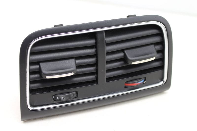 Center Air Vent 8K0819203E — Used (SKU 199486)