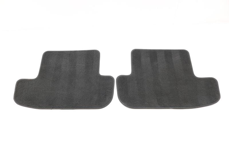 Carpet Floor Mat Set 8T0864450 — Used (SKU 378270)