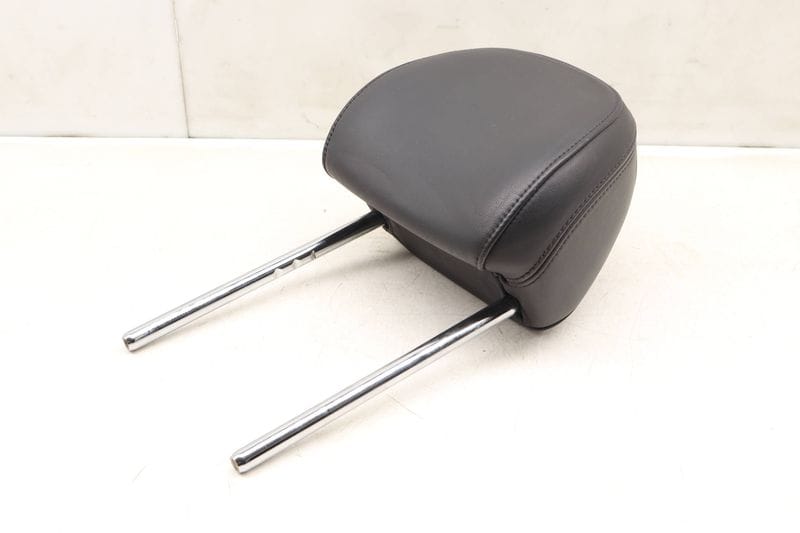 Headrest / Head Rest 8J0881901H — Used (SKU 522527)