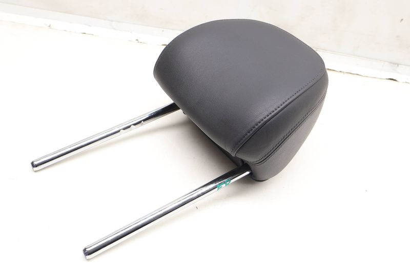 Headrest / Head Rest 8J0881901H — Used (SKU 619721)