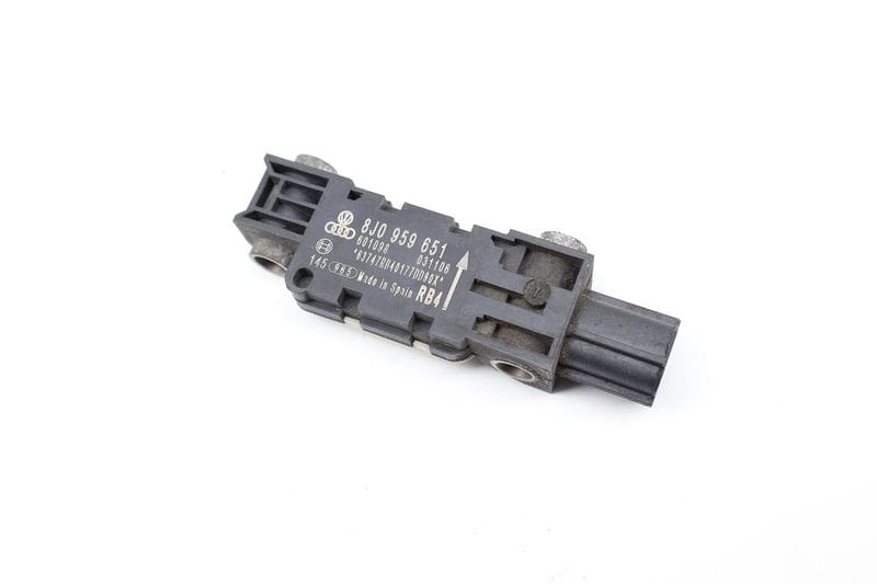 Impact / Crash Sensor 8J0959651 — Used (SKU 619615)