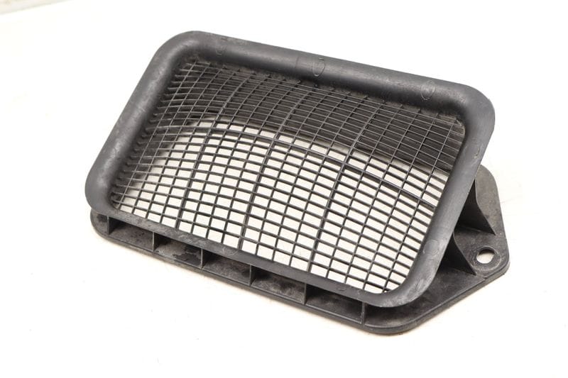 HVAC / Cabin Air Intake Screen / Cover 1K0815479B — Used (SKU 522680)