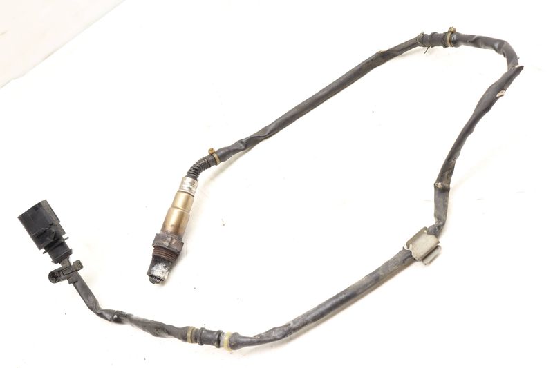 Oxygen O2 Sensor - Post Cat Downstream 06F906265 — Used (SKU 522826)