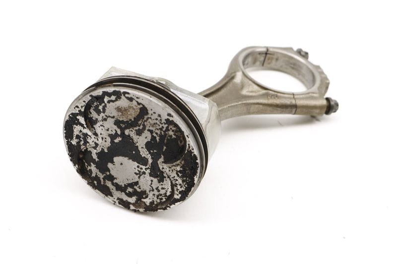 Piston w/ Connecting Rod 11257542292 — Used (SKU 333139)