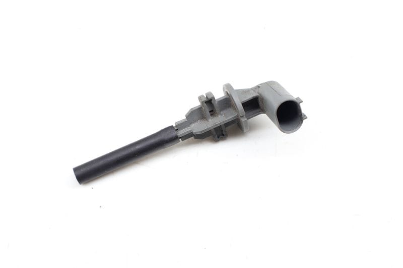 Fluid Level Sensor 17137524812 — Used (SKU 704244)