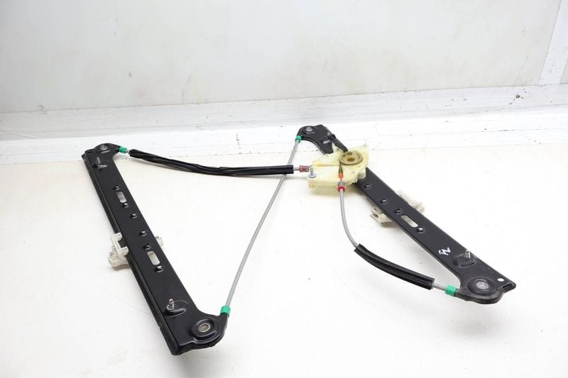 Window Regulator 51333448249 — Used (SKU 704308)