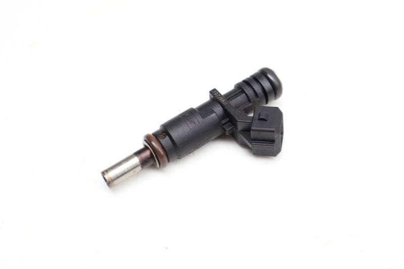 Fuel Injector 13537531634 — Used (SKU 704221)
