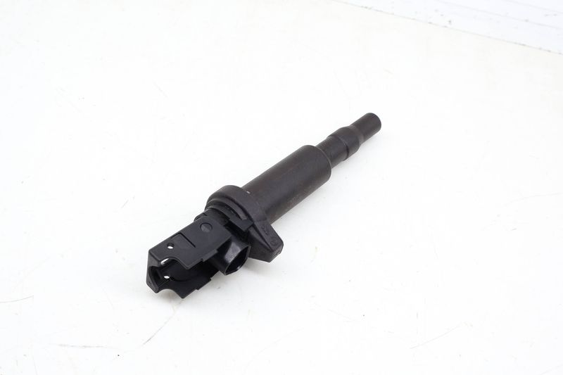 Ignition Coil / Pack 12138647689 — Used (SKU 704091)