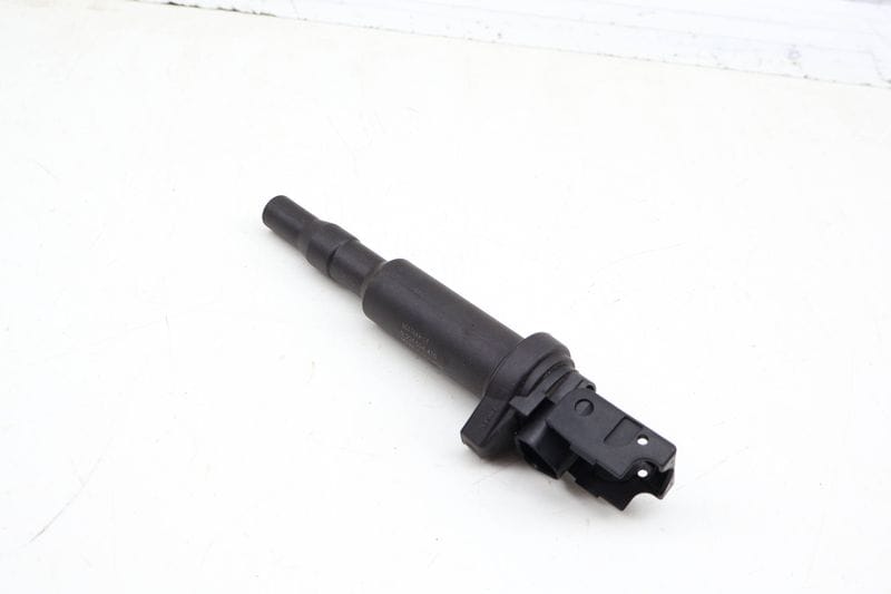 Ignition Coil / Pack 12138647689 — Used (SKU 704093)