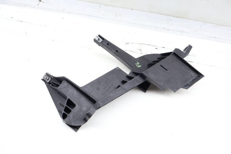 Headlight Mount Bracket 63126939199 — Used (SKU 704372)