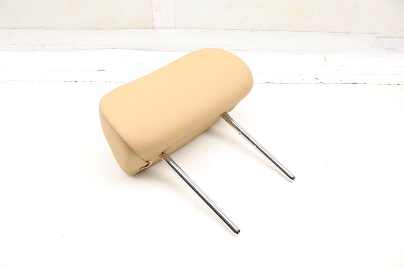 Headrest / Head Rest 52203422310 — Used (SKU 704118)