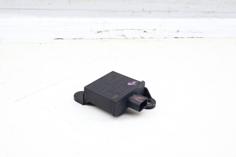Tire Pressure Sensor Transmitter (RDC) 36236771042 — Used (SKU 704017)