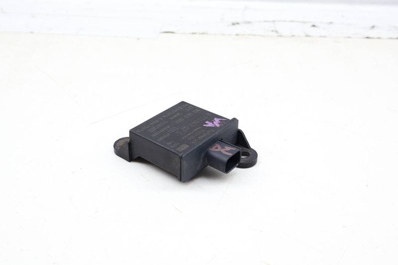 Tire Pressure Sensor Transmitter (RDC) 36236771042 — Used (SKU 704018)