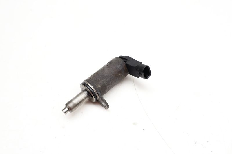 Cam / Camshaft N205 Valve Lift Solenoid 06H103697A — Used (SKU 717390)