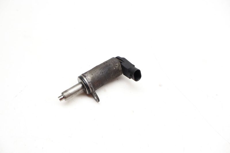 Cam / Camshaft N205 Valve Lift Solenoid 06H103697A — Used (SKU 717392)