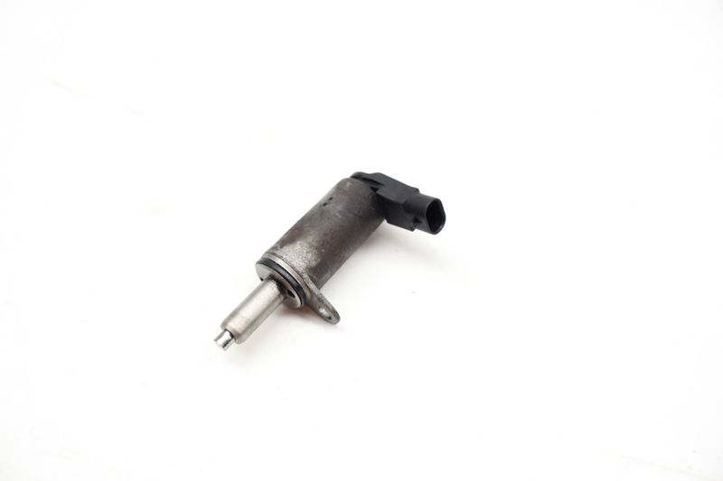 Cam / Camshaft N205 Valve Lift Solenoid 06H103697A — Used (SKU 717395)