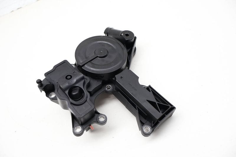 Crankcase PCV Valve / Oil Separator 06H103495AC — Used (SKU 717299)