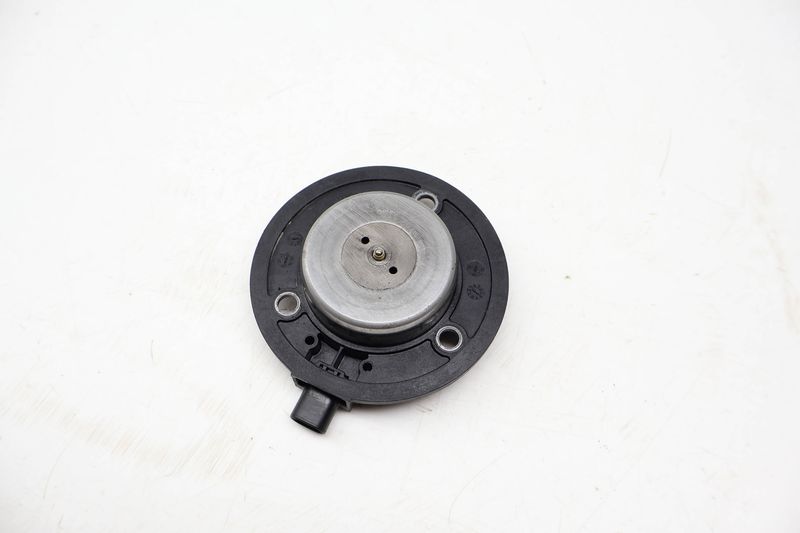 Engine Camshaft Adjuster Magnet 06L109259D — Used (SKU 717314)