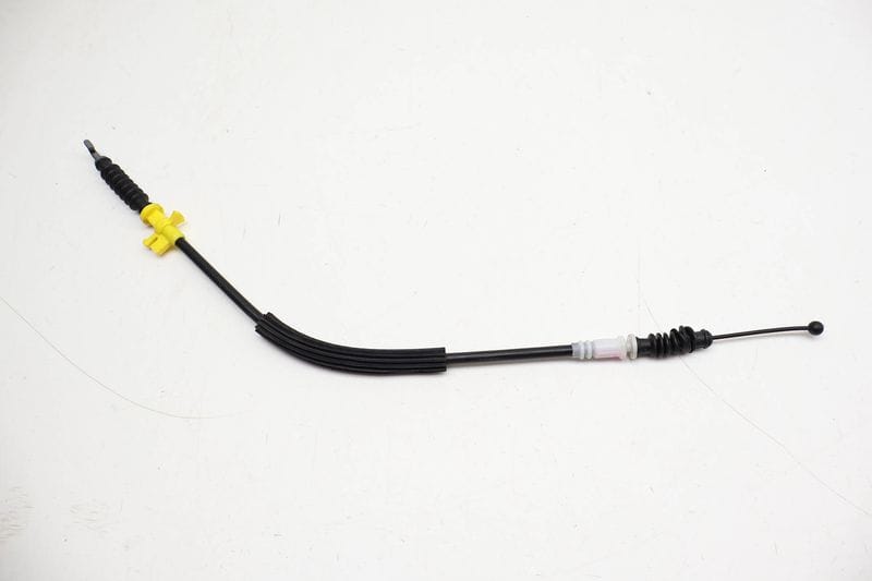 Exterior Door Handle Release / Bowden Cable 8J0837099 — Used (SKU 717218)