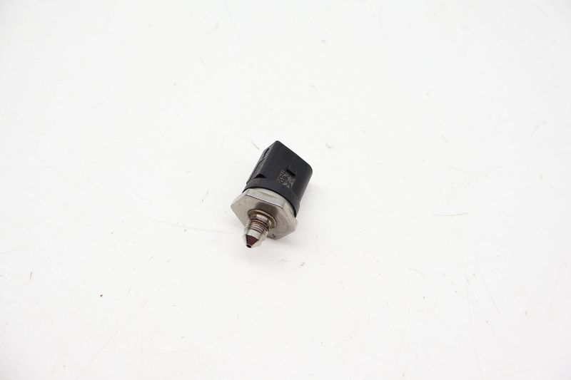 Fuel Pressure Sensor 06J906051B — Used (SKU 717332)