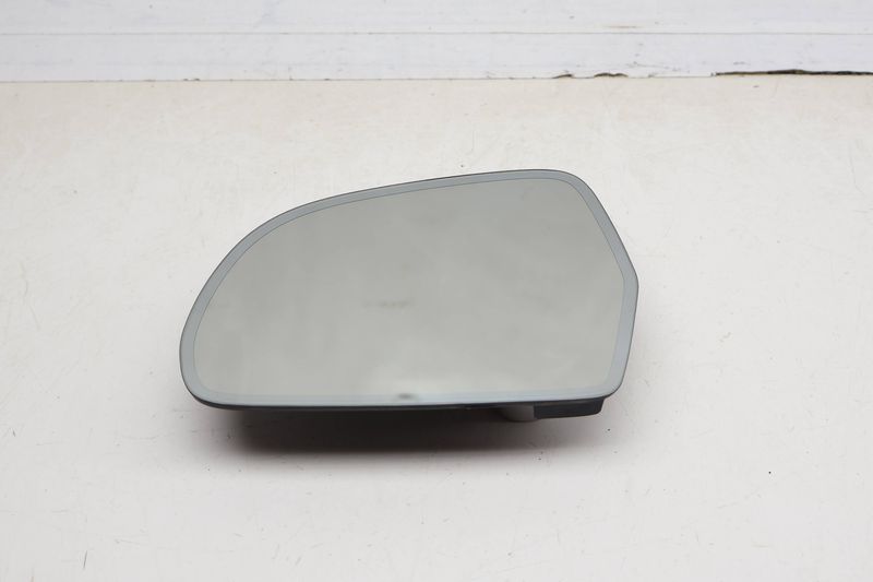 Side View Mirror Glass (AUTO DIM) 8T0857535F — Used (SKU 717222)
