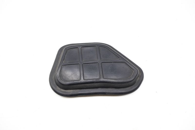 Strut Tower Cover 8K0803593 — Used (SKU 717308)