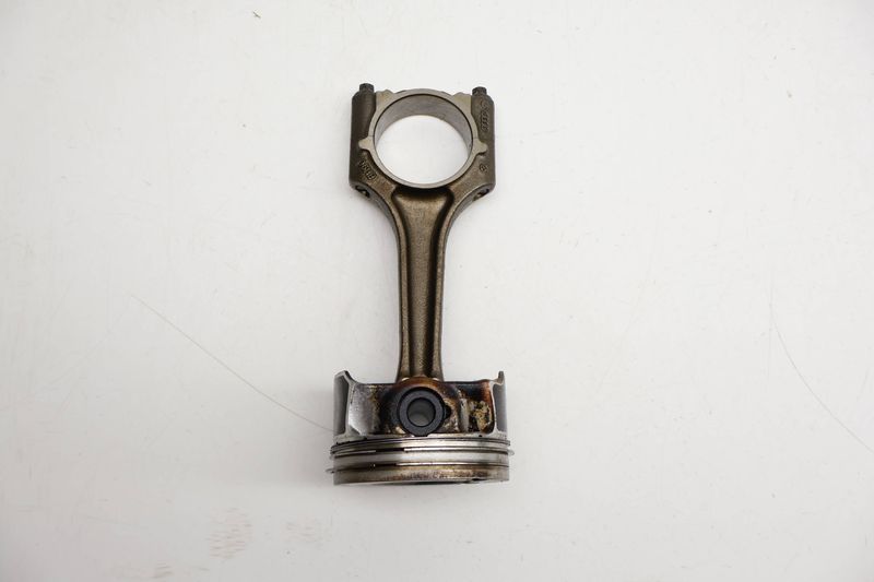 Piston w/ Connecting Rod 06H107065DM — Used (SKU 717421)