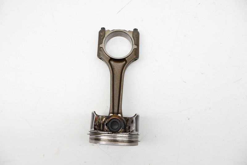 Piston w/ Connecting Rod 06H107065DM — Used (SKU 717424)