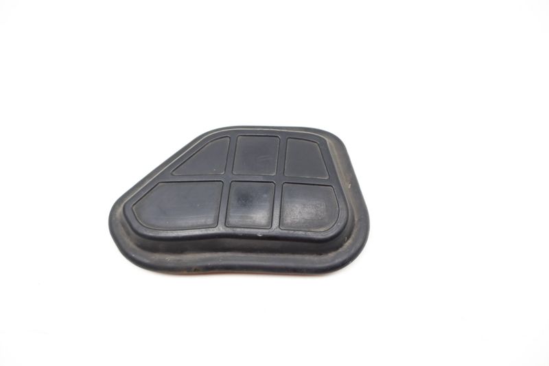 Strut Tower Cover 8K0803594 — Used (SKU 717328)