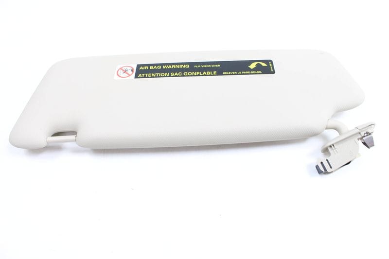 Sun Visor / Mirror 8K0857552L — Used (SKU 228288)