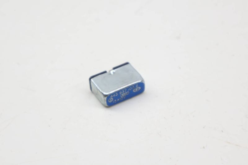 Thermal Fuse / Relay (15 AMP) 443937105B — Used (SKU 717306)