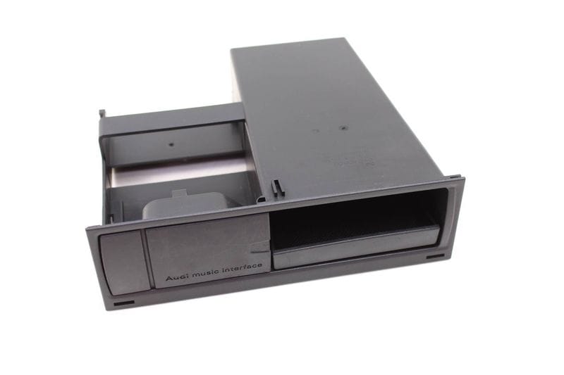 MMI / Ami Interface Module Housing 4E0060700 — Used (SKU 562237)