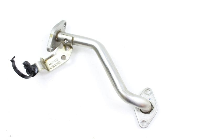EGR Combi Valve Adapter / Bracket 079131166L — Used (SKU 184348)