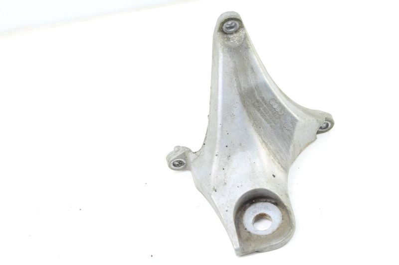 Transmission Mount Bracket 4E0399113AM — Used (SKU 183740)