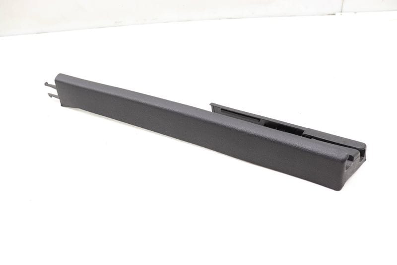 Seat Rail Cover 7L0881464K — Used (SKU 480072)