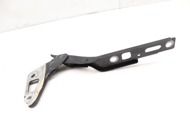 Hood Hinge 4L0823302 — Used (SKU 480183)