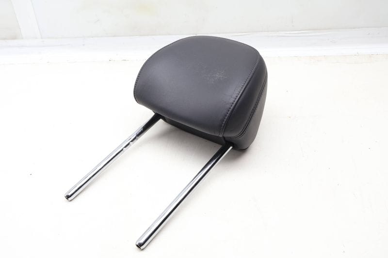 Headrest / Head Rest 8J0881901H — Used (SKU 635919)