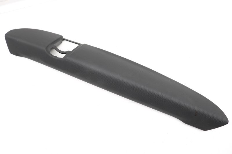 Door Panel Pull / Armrest 8J1867174 — Used (SKU 334783)