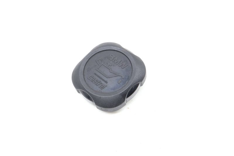 Engine Oil Cap 11127560481 — Used (SKU 682632)