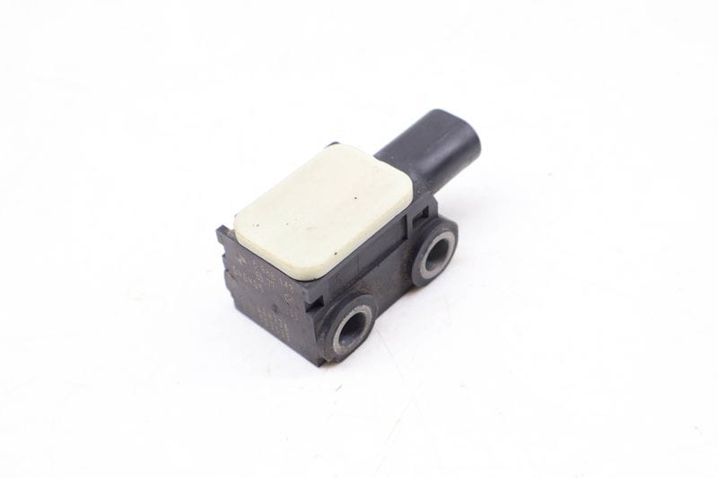 Impact / Crash Sensor 65776988143 — Used (SKU 682476)