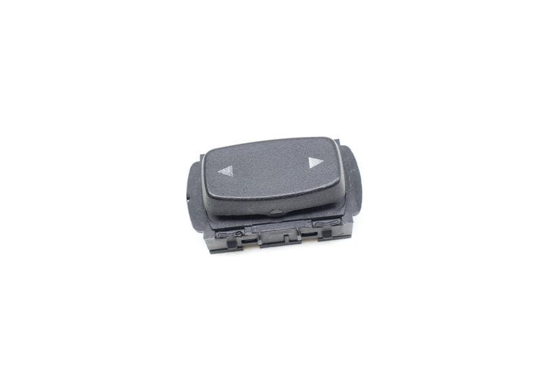 Seat Entry Assist Switch 61319205903 — Used (SKU 682464)
