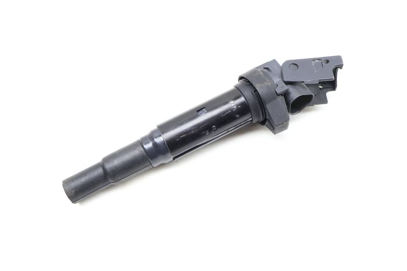 Ignition Coil Pack 12138657273 — Used (SKU 682556)