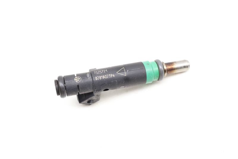 Fuel Injector 13647525721 — Used (SKU 629623)