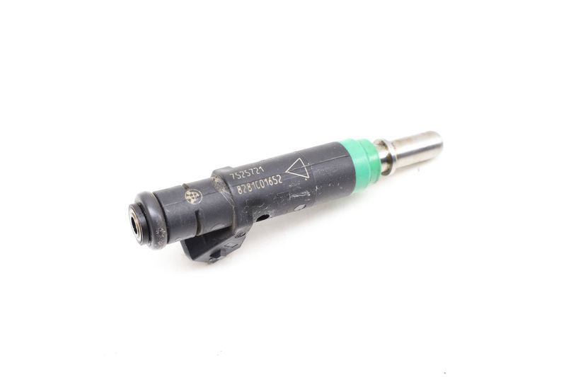 Fuel Injector 13647525721 — Used (SKU 629624)